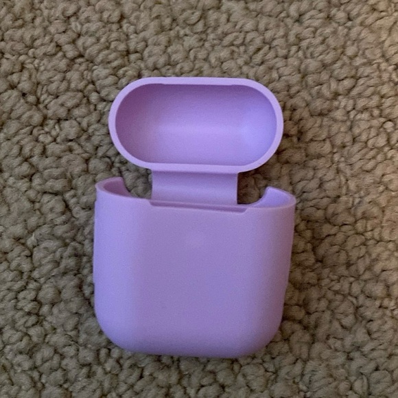 Black Wireless Earbuds Case - Picture 2 of 3